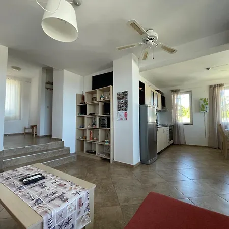 Apartamento Caprice In Lozenec *