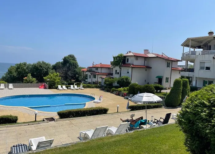 Апартаменты Caprice In Lozenec *