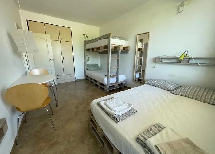 Апартаменты Caprice In Lozenec