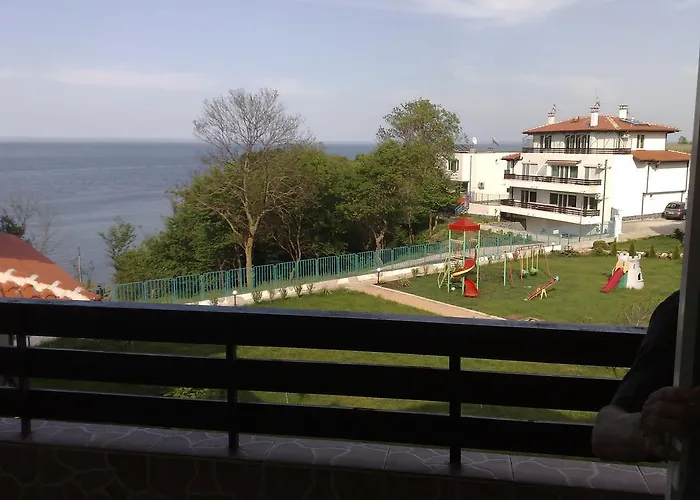 Апартаменты Caprice In Lozenec