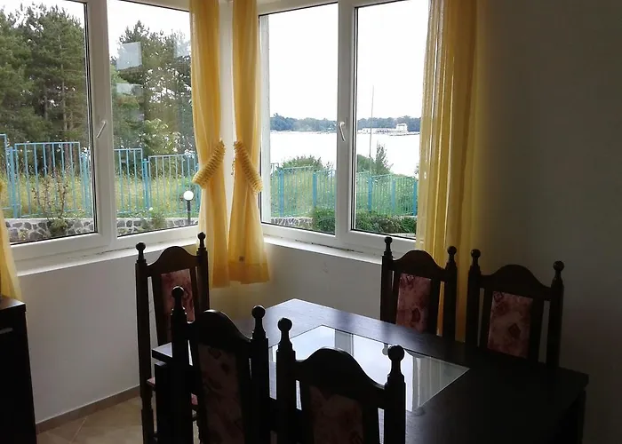 Caprice In Lozenec Апартаменты